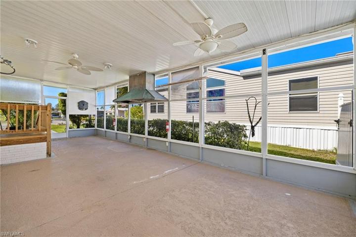 300 Cape Sable DR, NAPLES FL 34104