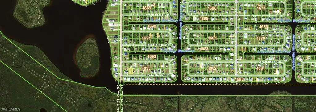 18235 Petoskey Cir, Port Charlotte, Florida 33948