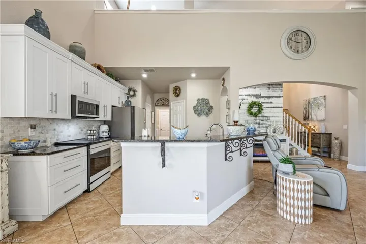 11398 Lake Cypress Loop, Fort Myers, Florida 33913