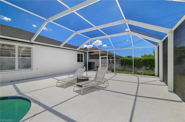 1819 Se 19th Ln, Cape Coral, Florida 33990