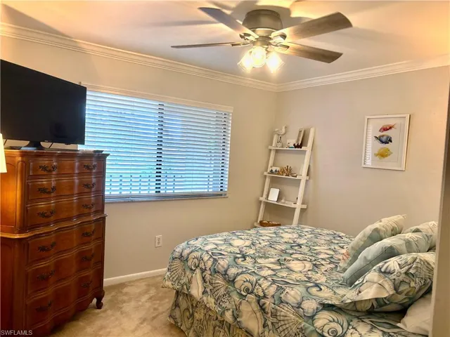 5841 Rattlesnake Hamm Rd I-203, Naples, Florida 34113
