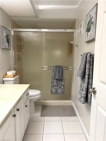5841 Rattlesnake Hamm Rd I-203, Naples, Florida 34113