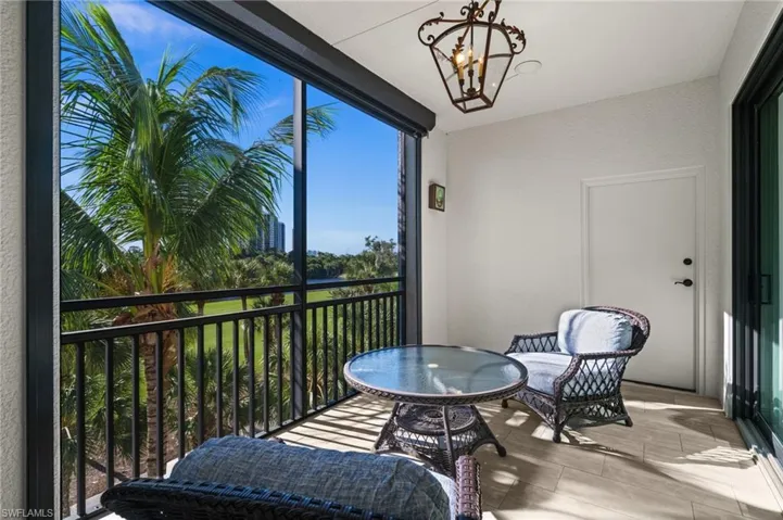 4731 Via Del Corso Ln 202, Bonita Springs, Florida 34134