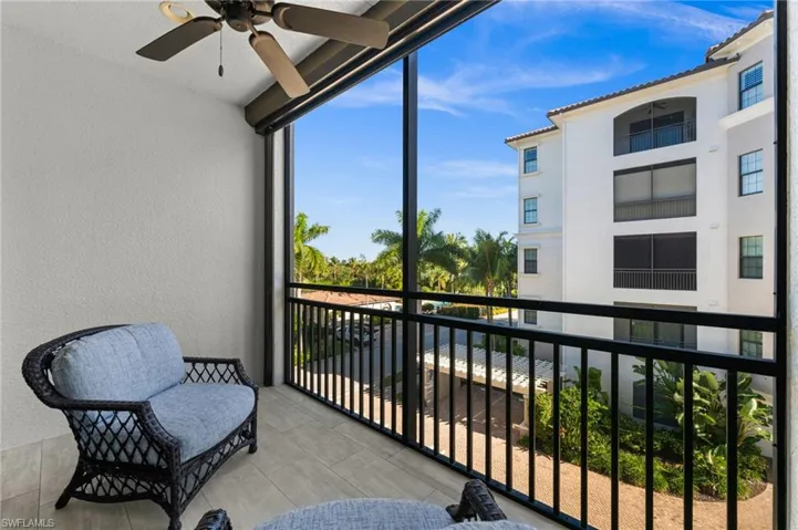 4731 Via Del Corso Ln 202, Bonita Springs, Florida 34134