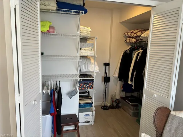 Bedroom 2 walk in