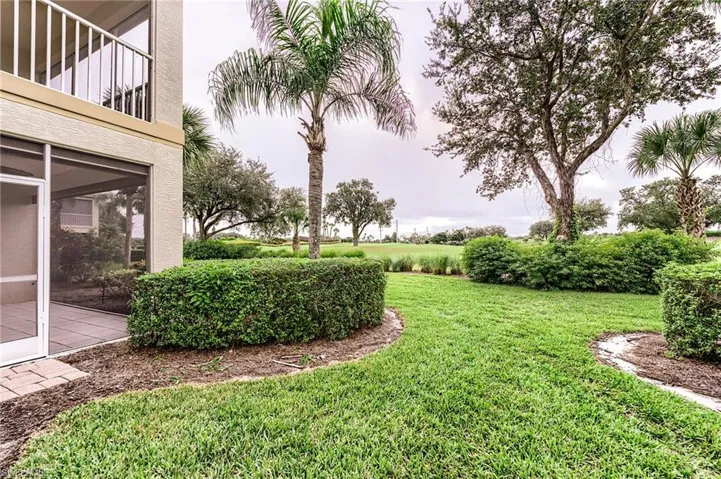 3010  Meandering  WAY, Fort Myers, FL 33905