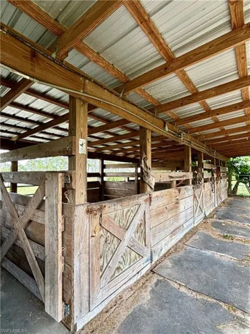 Tack wash converts to stalls