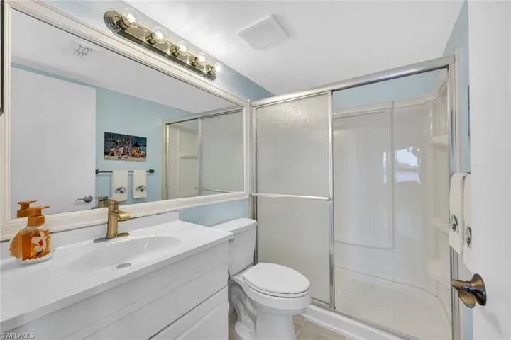 4781 Lakeside Club Blvd # 13, Fort Myers Fl 33905