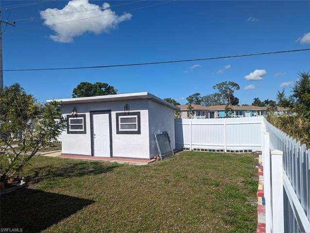 4355 NEW ST, FORT MYERS FL 33905