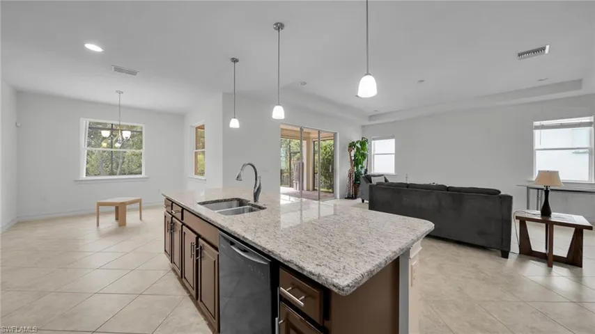 Kitchen Island with Informal Dining off Great Room