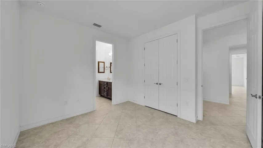 2nd Guest Bedroom off Jack N Jill Bathroom