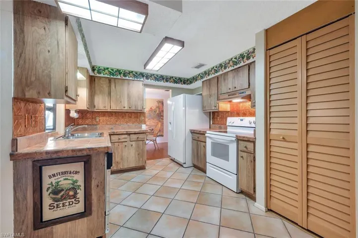 1741  45th SW TER, Naples, FL 34116