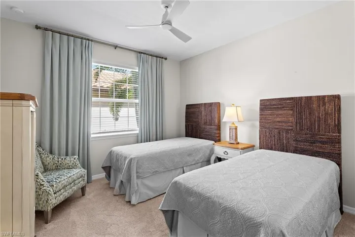 9402  Pocida  CT, Naples, FL 34119