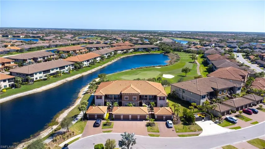 9402  Pocida  CT, Naples, FL 34119