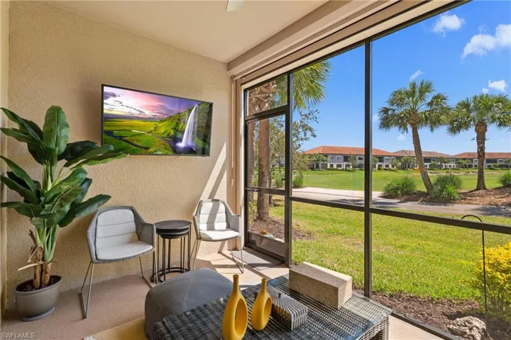9402  Pocida  CT, Naples, FL 34119