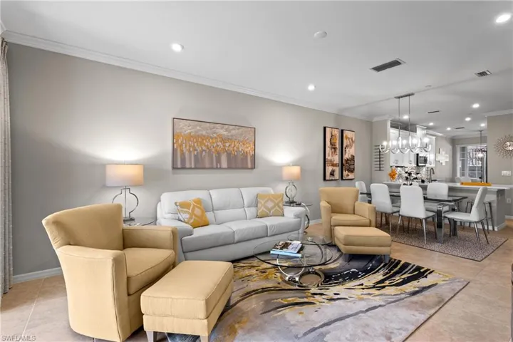 9402  Pocida  CT, Naples, FL 34119