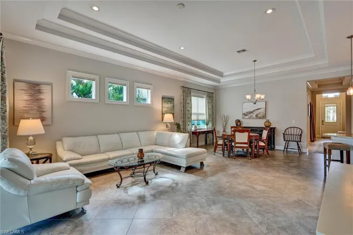 6939 Cay Ct, Naples, Florida 34113