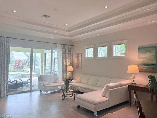 6939 Cay Ct, Naples, Florida 34113