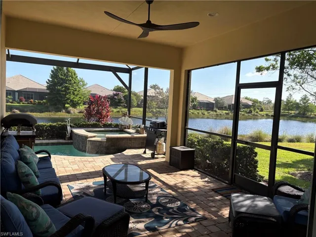 6939 Cay Ct, Naples, Florida 34113