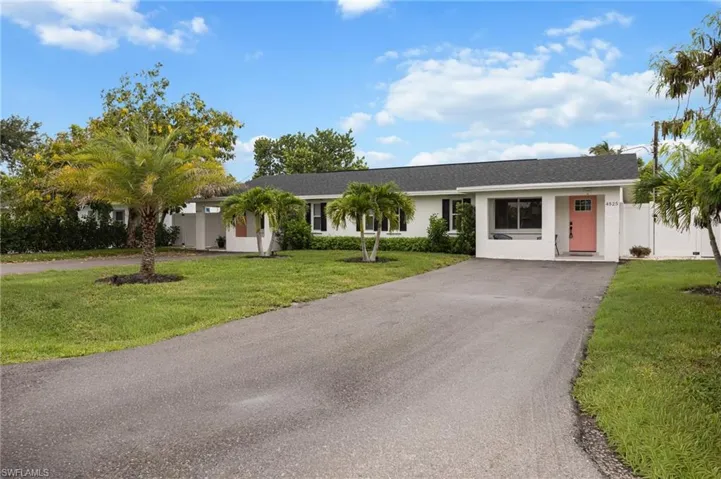 4525 Fluvia Ave, Naples, Florida 34103