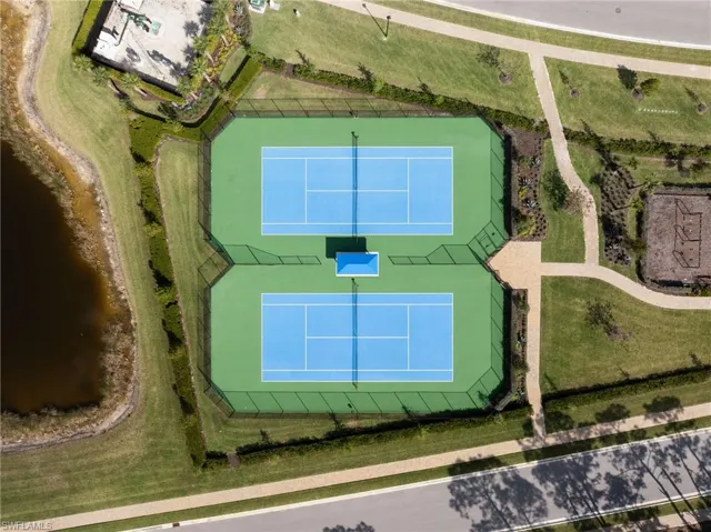 Tennis