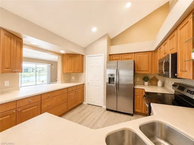 3737 SW 11th  CT, Cape Coral, FL 33914