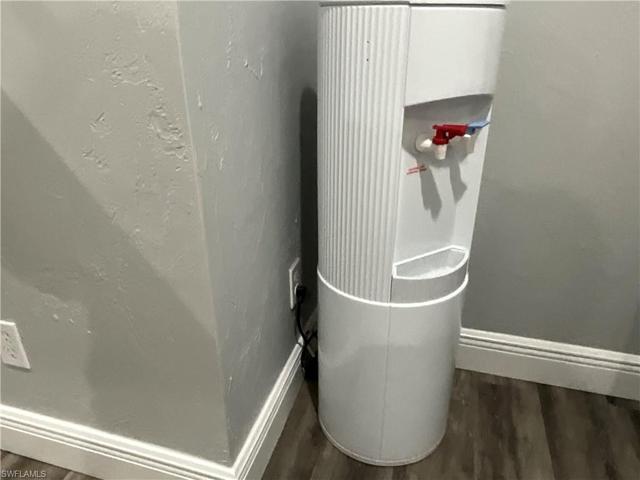Reverse osmosis tank