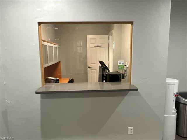 Receptionist station