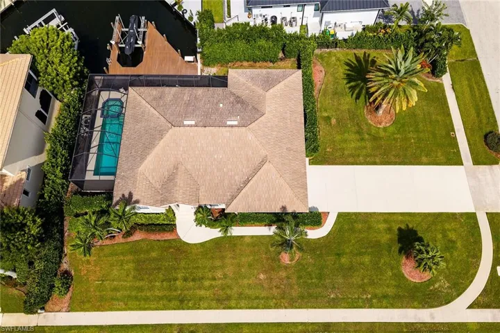 200 Windbrook Ct, Marco Island, Florida 34145