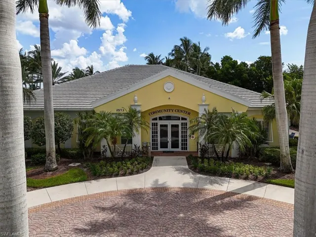 2612 Vareo Ct, Cape Coral, Florida 33991