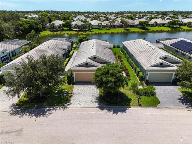 2612 Vareo Ct, Cape Coral, Florida 33991