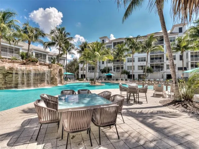 Poolside Chickee Bar & Dining!