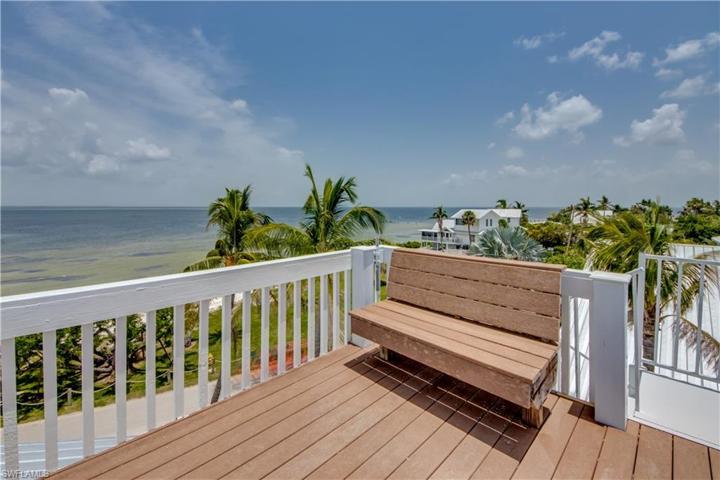 Views of Charlotte Harbor and the island from the crows nest