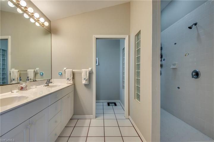Extra Large Walk-in Shower