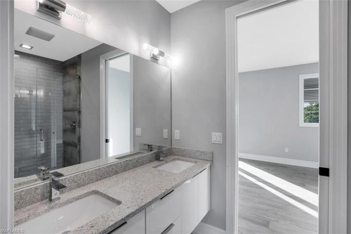 Sister Property - Bath 2 (1) - For Demo Only