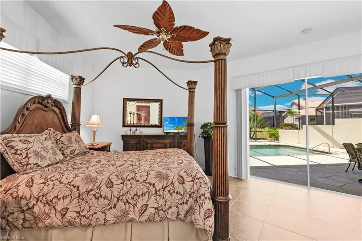 28480  Highgate  DR, Bonita Springs, FL 34135