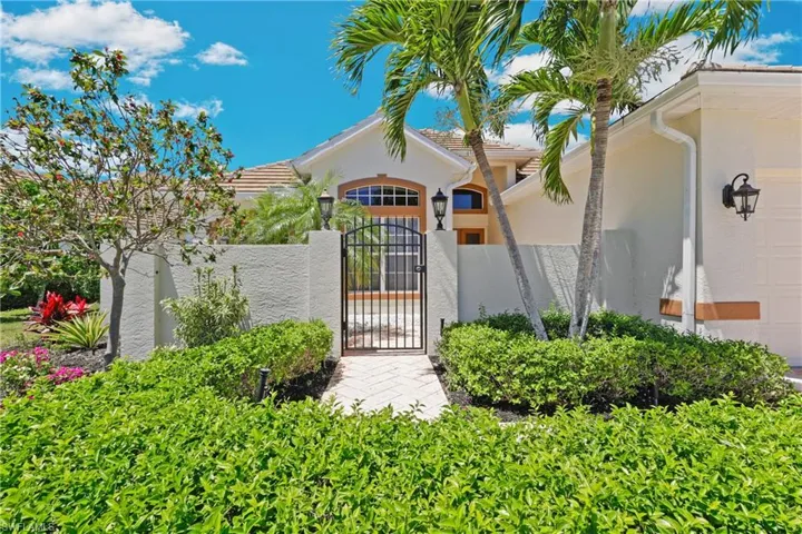 28480  Highgate  DR, Bonita Springs, FL 34135