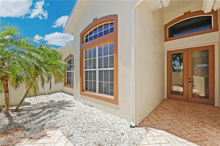 28480  Highgate  DR, Bonita Springs, FL 34135