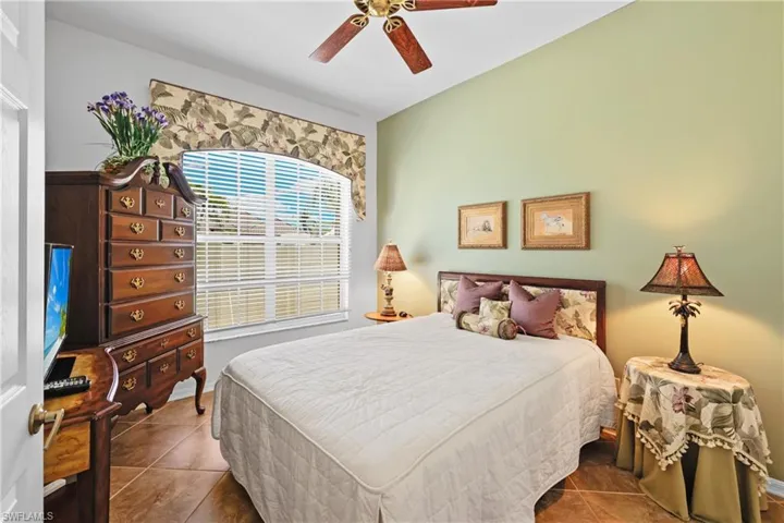 28480  Highgate  DR, Bonita Springs, FL 34135