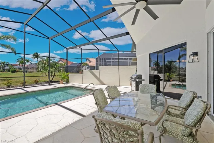 28480  Highgate  DR, Bonita Springs, FL 34135