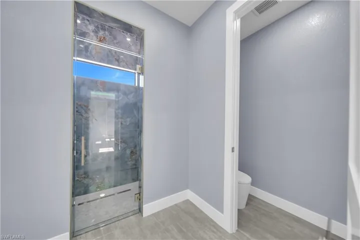 1125 Ne 14th Ter, Cape Coral, Florida 33909