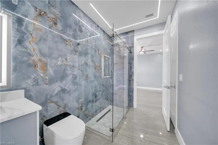 1125 Ne 14th Ter, Cape Coral, Florida 33909