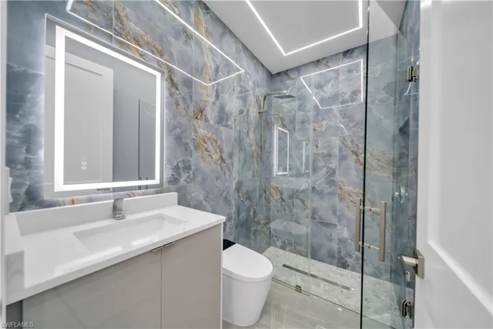 1125 Ne 14th Ter, Cape Coral, Florida 33909