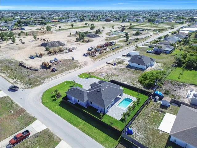 1125 Ne 14th Ter, Cape Coral, Florida 33909