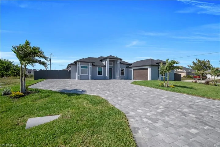 1125 Ne 14th Ter, Cape Coral, Florida 33909