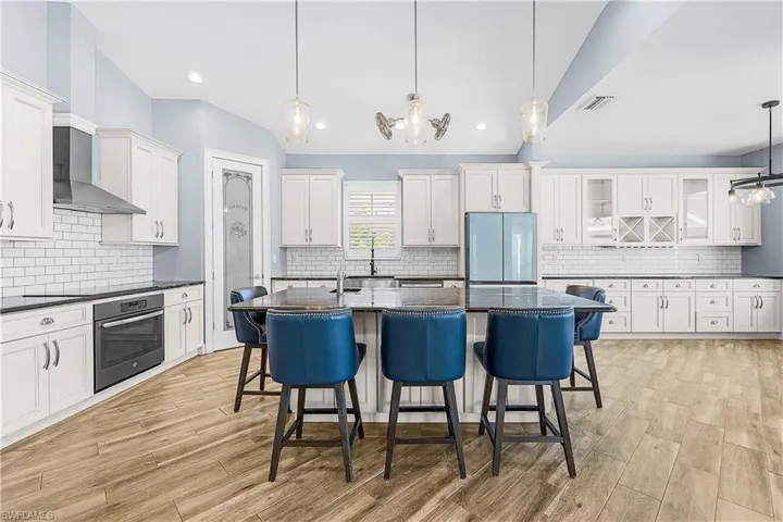 2644 Fairmont Cove Ct, Cape Coral, Florida 33991