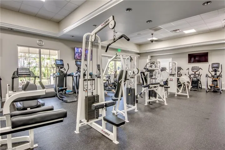 2644 Fairmont Cove Ct, Cape Coral, Florida 33991