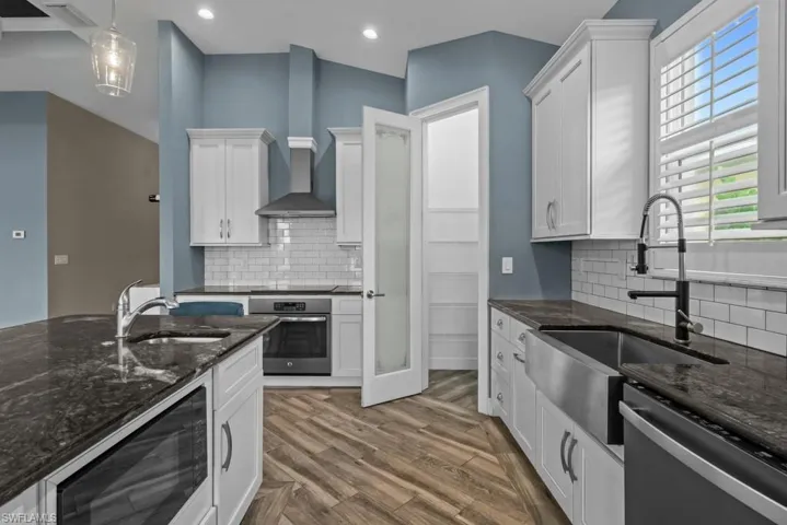 2644 Fairmont Cove Ct, Cape Coral, Florida 33991