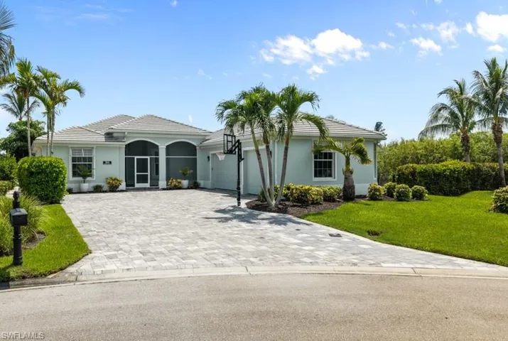 2644 Fairmont Cove Ct, Cape Coral, Florida 33991