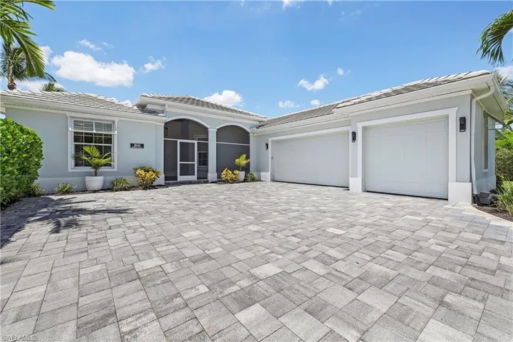 2644 Fairmont Cove Ct, Cape Coral, Florida 33991